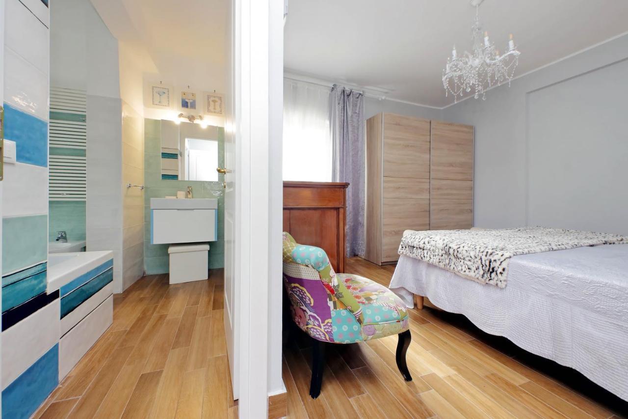 Apartment Ych-elegante Attico Vicino Marconi Rom